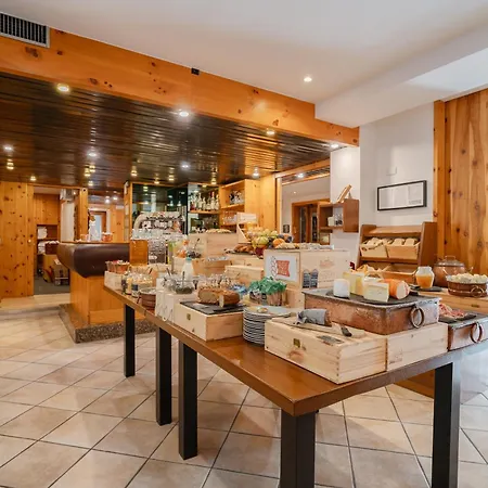Les Coupoles Apart-hotel Champoluc