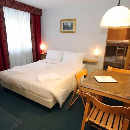 Les Coupoles Apart-hotel