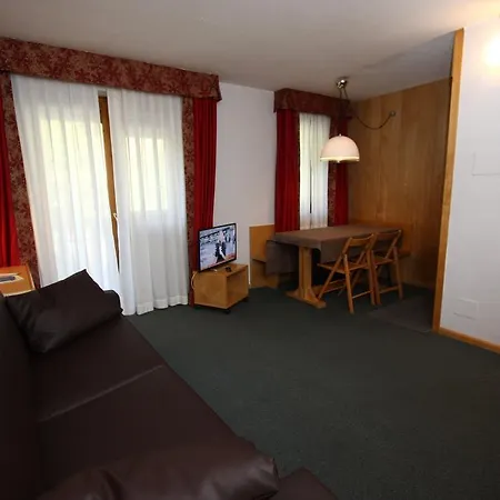 Les Coupoles Apart-hotel Champoluc
