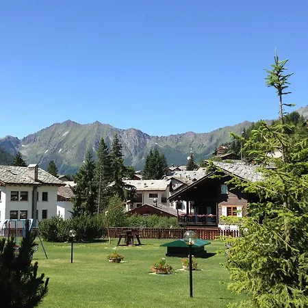 Les Coupoles 4* Champoluc