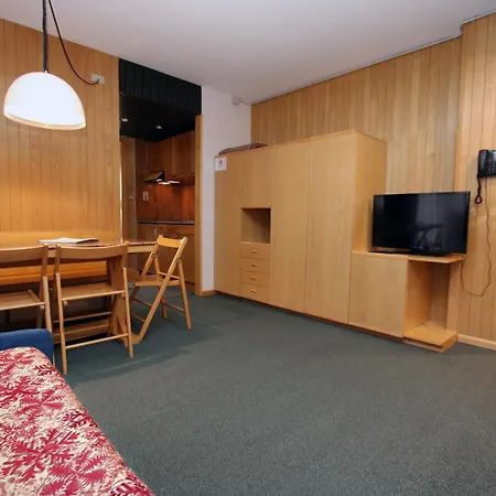 Les Coupoles Aparthotel 3*