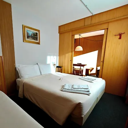 Les Coupoles Aparthotel