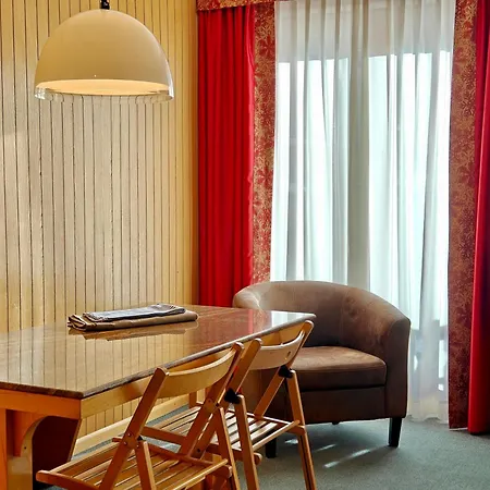 Les Coupoles 아파트호텔