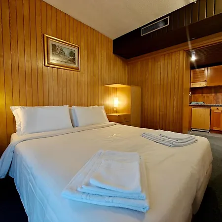 Les Coupoles Apartmanhotel 4*