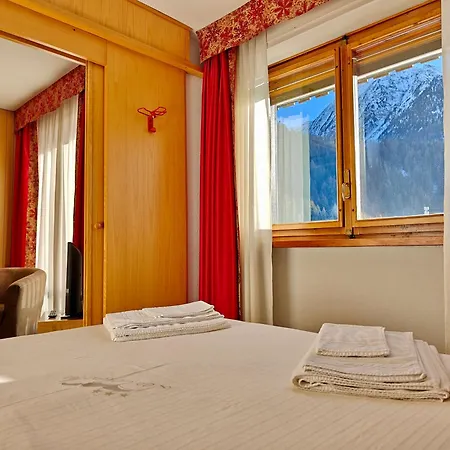 Les Coupoles Aparthotel Champoluc
