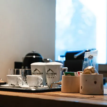 Breithorn Apartahotel 4*