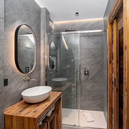 Apartahotel Breithorn 4*