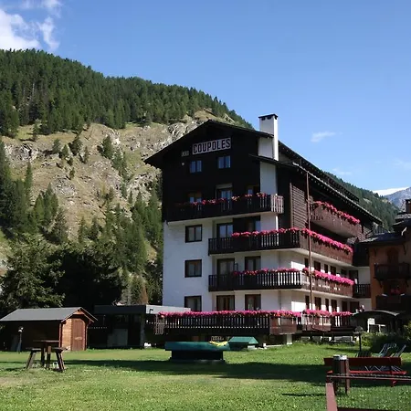 Aparthotel Les Coupoles
