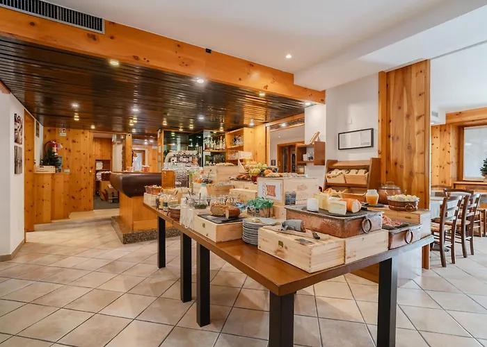 Les Coupoles Lägenhetshotell Champoluc