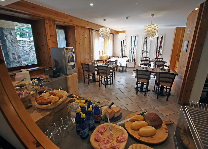 Les Coupoles アパートホテル